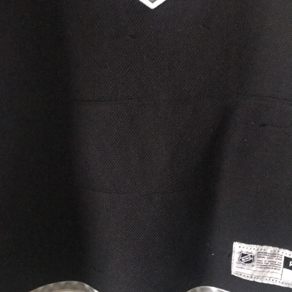 👕 LA Reebok NHL Jersey - Picture 3 of 3